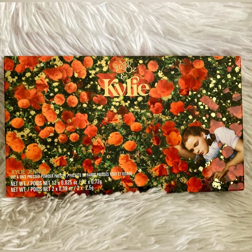 Kylie - Eye & Face Palette - Picture 6 of 8